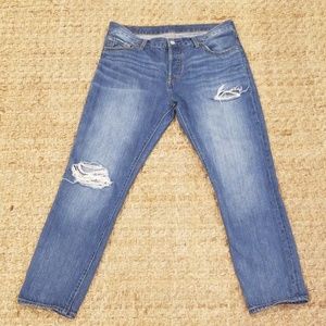 Levi 501 distressed jeans